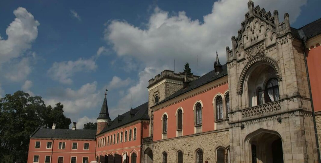 touratlas_cz's tweet photo. Tipů na výlet není nikdy dost ...
https://t.co/yEqr5aD7Vx
#ceskyraj #sychrov #svijany #touratlas #incoming https://t.co/qa3CCAvRDo