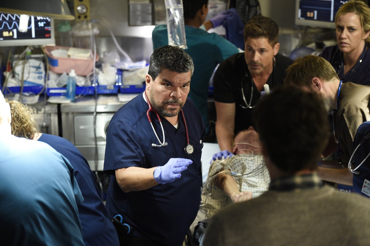 CodeBlackCBS's tweet image. #Mama wants to know... can you handle the truth? Watch #CodeBlack tonight at 10/9c on CBS &amp;amp; CBS All Access: bit.ly/2HZnwsF