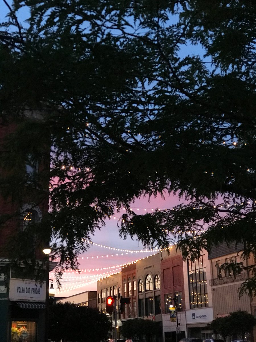 ToShibalba's tweet photo. What a beauty of a town. New work incoming soon!
#porthuron #summer https://t.co/M8sn9LcXwC