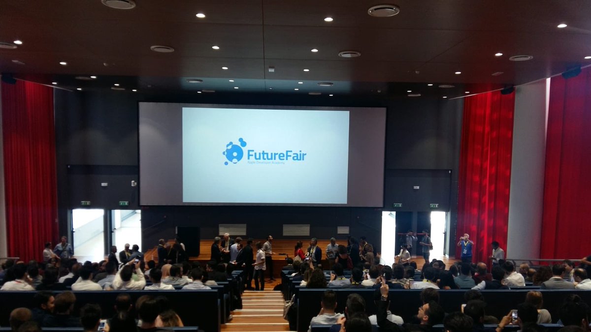 FebboRaff's tweet photo. #Digital transformation is really done #Napoli Apple Developer Academy And this is you...Great Job!@UninaIT #FutureFair @AdeccoGroupITA https://t.co/HwLZ7xuSgJ