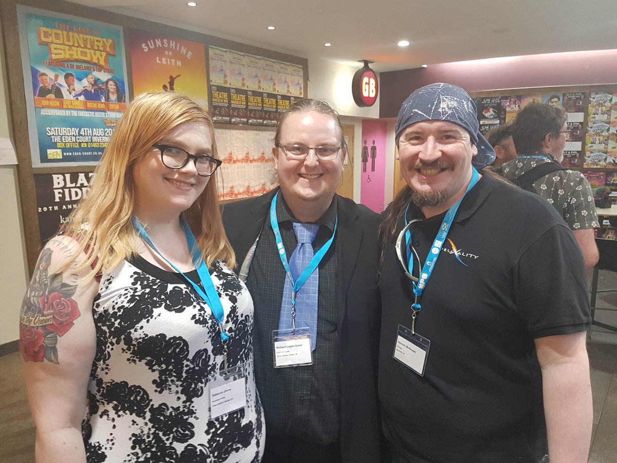 WithHatsLtd's tweet photo. ⚬XPONORTH⚬ Had the pleasure of meeting @DeuXality's Darroch McNaught for a catch up while he had a play of #STAPgame 😁

@XpoNorth #XpoNorth2018 #DeuXality #DreamWalker #DreamWalkerGames #DWGames https://t.co/FVi5nF1cSr