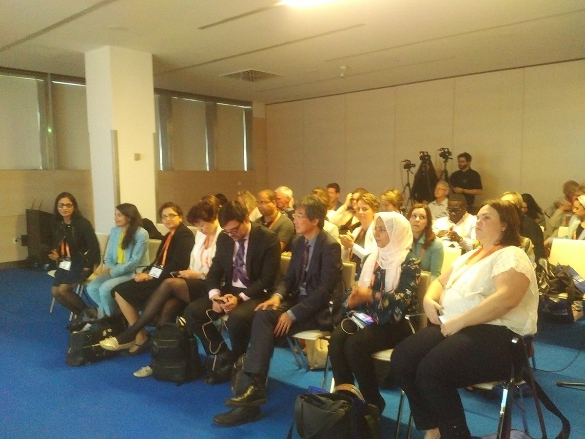 Good to see so many people attend our #IUGA2018 workshop on #Neurourogynaecology covering #Chronic #Pain in women suffering from #mesh, #EDS, #JointHypermobility, #ChronicUTI and how we can help treat them