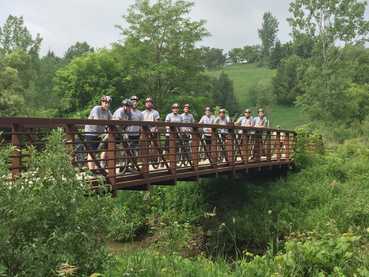 SJDBPhysEd's tweet photo. #PAF #biking #outdoors #fitness #iLovePhysEd https://t.co/Z3gF6W08rX