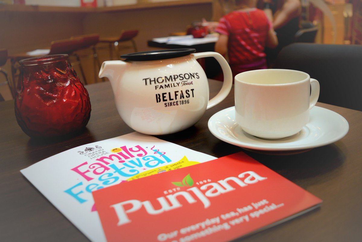 PunjanaTea's tweet photo. Just 6 days until another amazing #FamilyFestival kicks off at @gohbelfast! 👨👩👧👦 We can't wait for the #FAIRYGODMOTHER’S TEA PARTY ☕️🧙🏽♀️Storytelling, a sing-a-long, your favourite fairy-tale characters...and a cup of #Punjana 😊 #ThompsonsTea #GrandOperaHouse https://t.co/HI3PFLGbBP