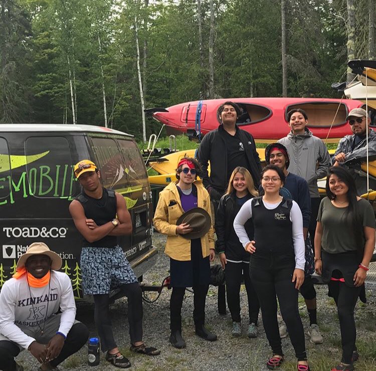 edwgarza's tweet photo. 2 @wisdom_hs Generals launched off with #TheWoodsProject for a five night kayak trip through the Apostle Islands in Wisconsin. #SayYesToAdventure https://t.co/hebanohmha