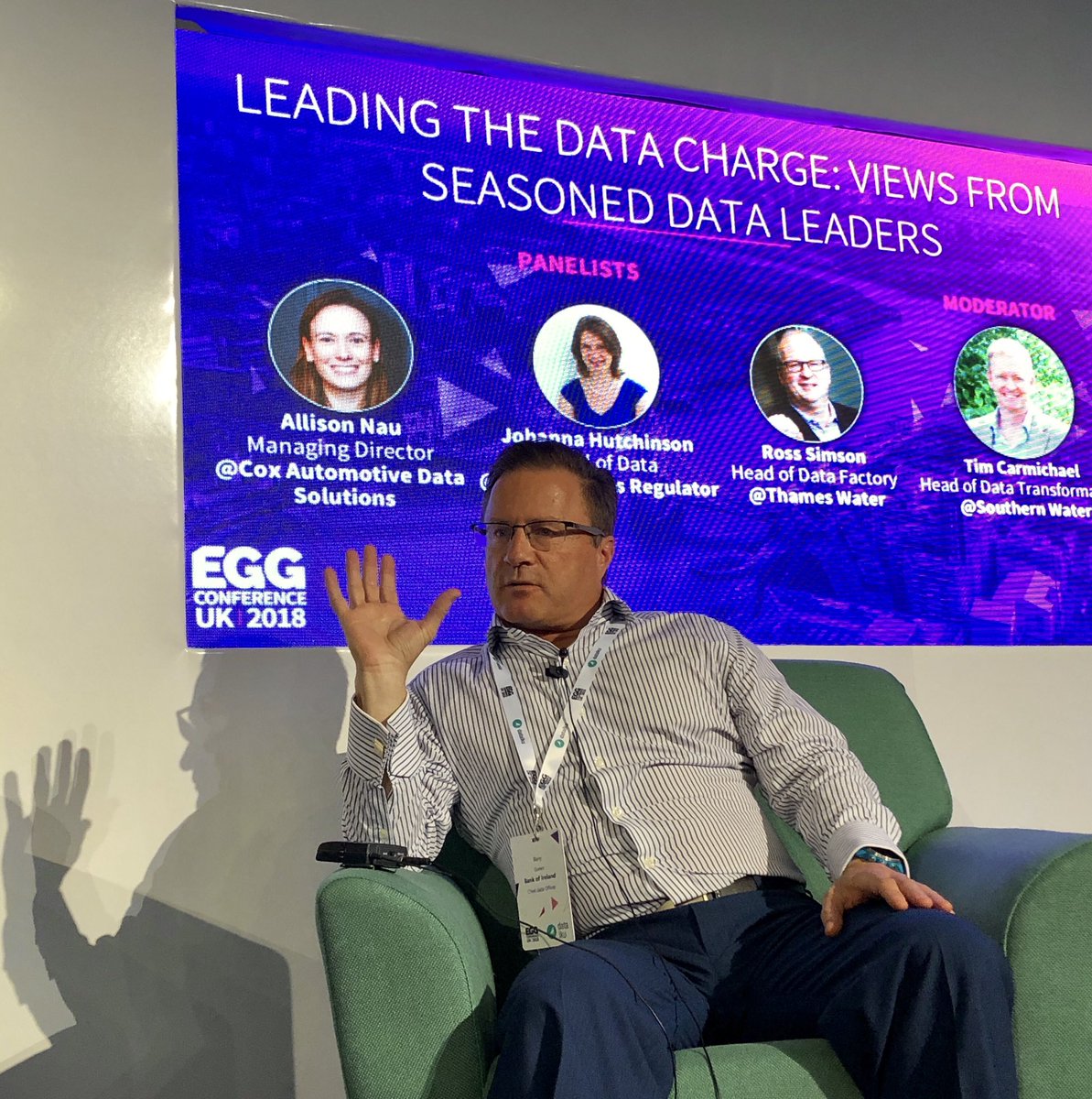 kmuehmel's tweet photo. Data Leadership requires a long-term view -- grounded in reality -- that puts communication first and "data translators" throughout the organization. Excellent panel at #EGGUK2018. https://t.co/vnvQcehd2q
