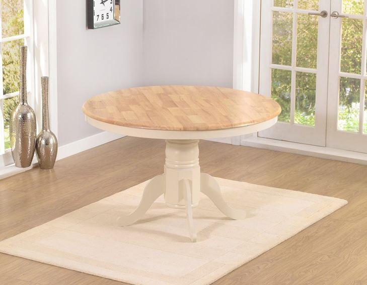 WorldIntUK's tweet image. Save with every purchase. Hardwood Dining Table only £299 Click here: bit.ly/2MXoLuu  
#diningtable #table #kitchen #worldinteriors #furniture