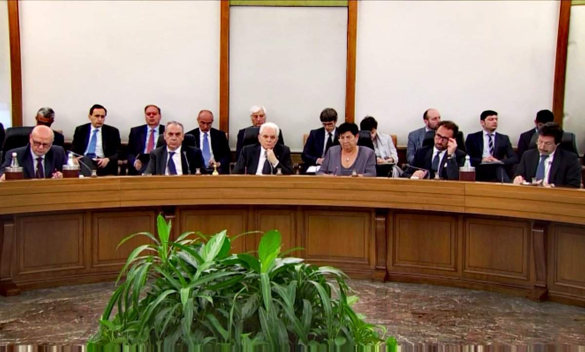 areacsm's tweet photo. Plenum #CSM con il Presidente #Mattarella e il Ministro @AlfonsoBonafede
Collaborazione indispensabile per il funzionamento del sistema #Giustizia e la difesa dei #diritti #openCsm @Quirinale @minGiustizia https://t.co/TpbIWLvPXt