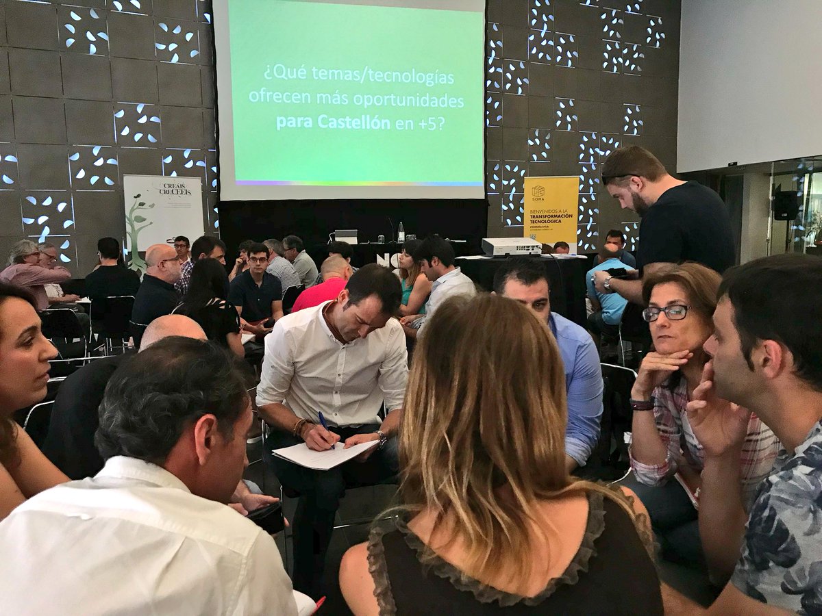 lau_barreda's tweet image. Extrayendo las tecnologías que ofrecen mayores oportunidades para la provincia de #Castellón. #SOMATechHub #hubtecnológico #tecnologiacastellon