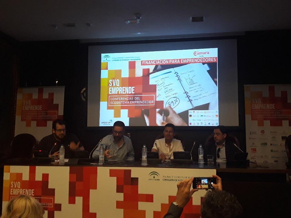 fcousinou's tweet photo. Cerramos ya #SVQEMPRENDE con la vision de los inversores sobre oportunidades de negocio e inversión. @SevillaUP @jaimearanda Tom Horsey de @Crazy4Media Javier Martin de singular y Miguel Martin de WBAF https://t.co/ynlMcJoP5Y