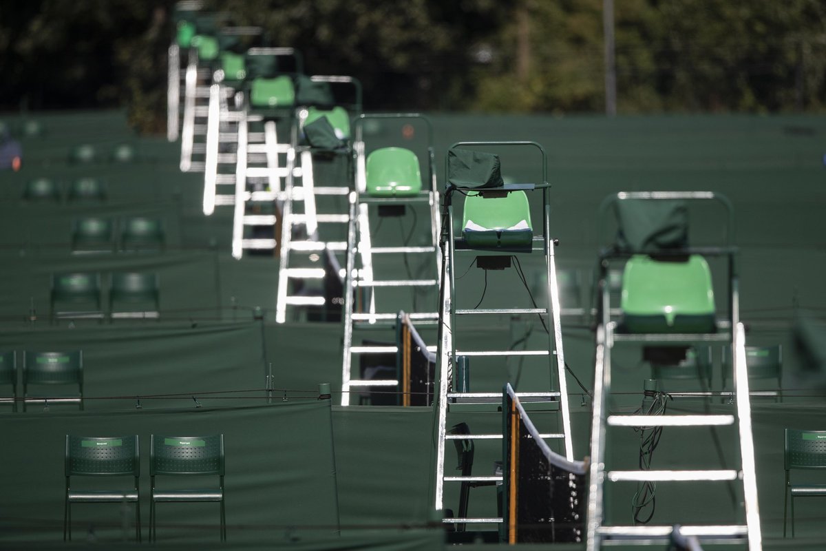 The best seats in the #Wimbledon Qualifying house.

Take yours as the action hots up 👇

Watch live: bit.ly/1m4WfAD
Listen live: bit.ly/2yFy4Mv
Live scores bit.ly/1q8oFPh
