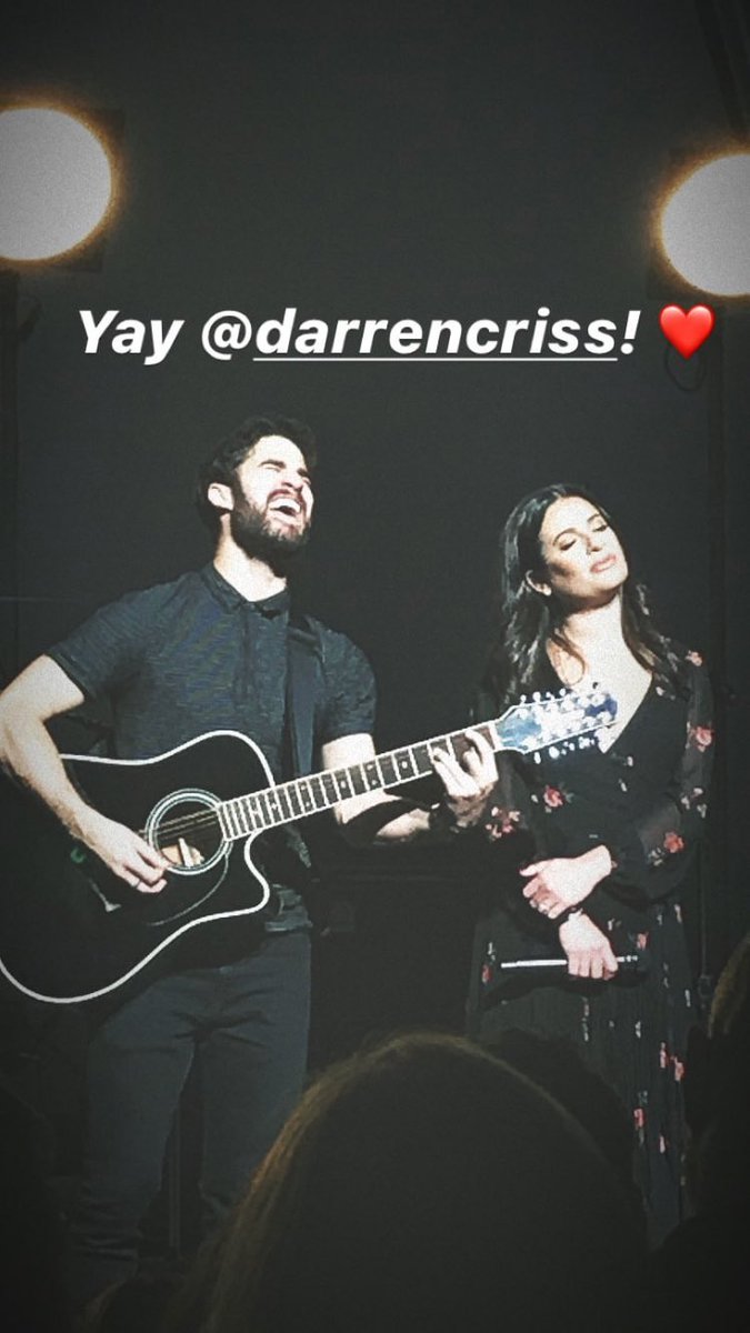 DarrenArmy's tweet photo. Darren and Lea on stage in Chicago ~ Jade’s Instagram Story https://t.co/kgen7gmTsZ #LMDCTour #LMDCChicago https://t.co/KSHjLmCpio
