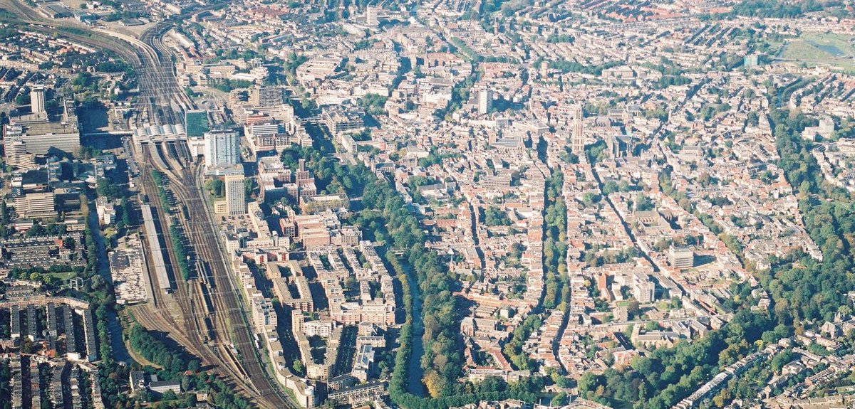 Provincie Utrecht roept hulp in om 2000 luchtfoto’s op de kaart te plaatsen dlvr.it/QYggjq