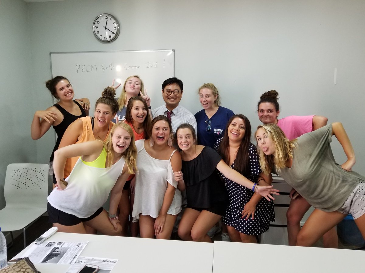 purplechon's tweet photo. You all, Great Job! Wonderful Presentations!!  #prcm3090s18 https://t.co/tqcTYy6nBw