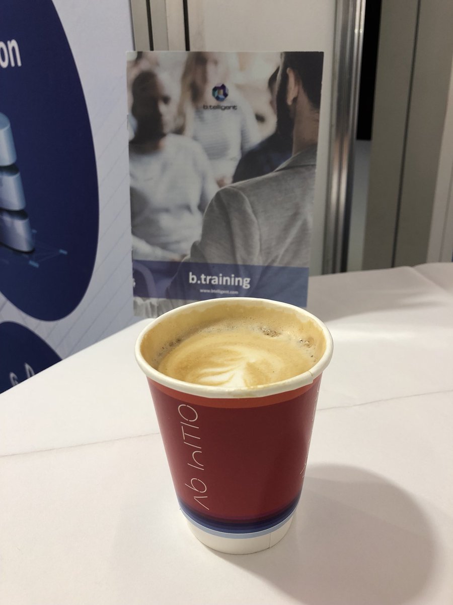 btelligent's tweet photo. #coffeebreak with #abinitio @TDWI_EU and our new #bigdata training Series #btraining ☕️#TDWImuc https://t.co/H9WBoTXFvO
