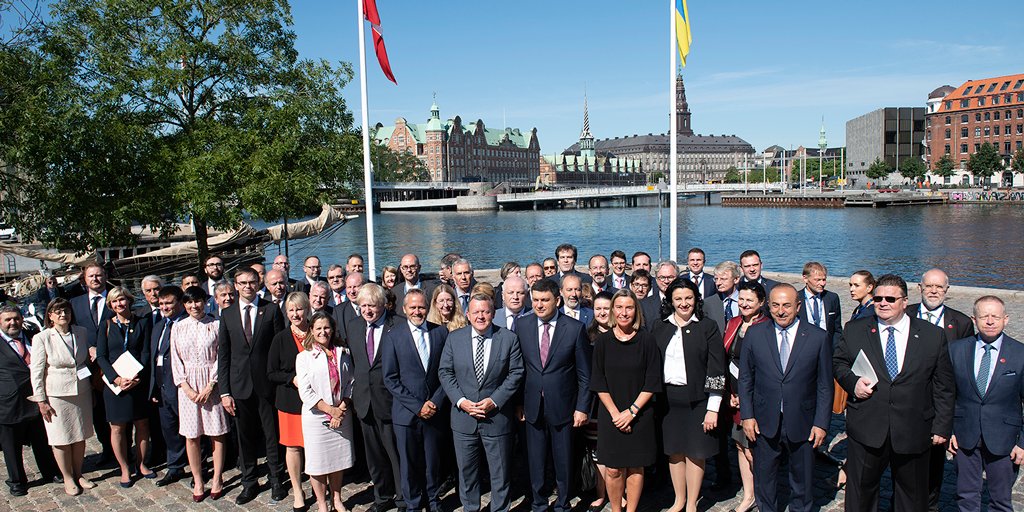 DanishMFA's tweet image. Read joint press statement after the #UkraineReformConference 27 June 2018 by the Government of Ukraine and the past, present and future hosts of Ukraine Reform Conferences: the UK (2017), Denmark (2018) and Canada (2019)bit.ly/2KqVOoU
