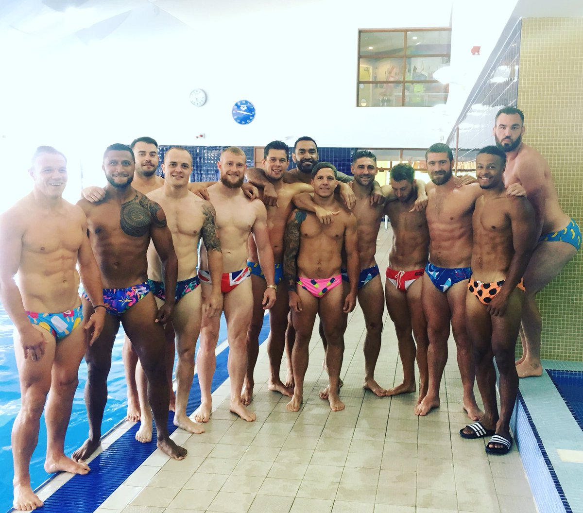 Big thanks to <a href="/BudgySmuggler/">#BudgySmuggler</a> for sorting us Saints lads out with the smugglers 👍🏻 #andbreathe 🤣