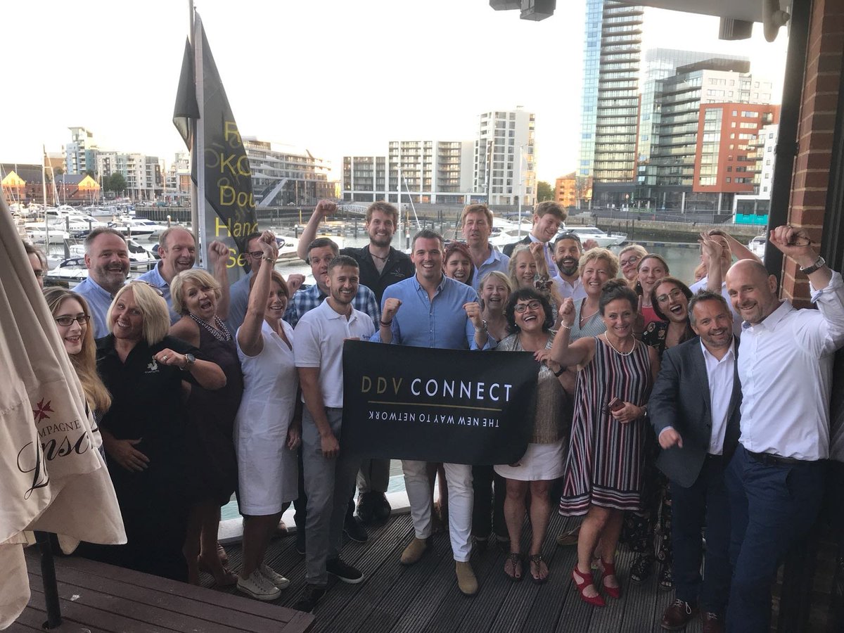 ChrisReesUK's tweet photo. Great evening with @DDVConnect @michaelkurn to promote @TheYachtMarket @SotonBoatShow Regatta from @RSYC_Racing Club
Michael and his DDV team will be competing in the #CityCup more details here: https://t.co/gi8EHKyJGz #sailing #NewWaytoNetwork #networking #Southampton #Business https://t.co/woaIgFo2L3