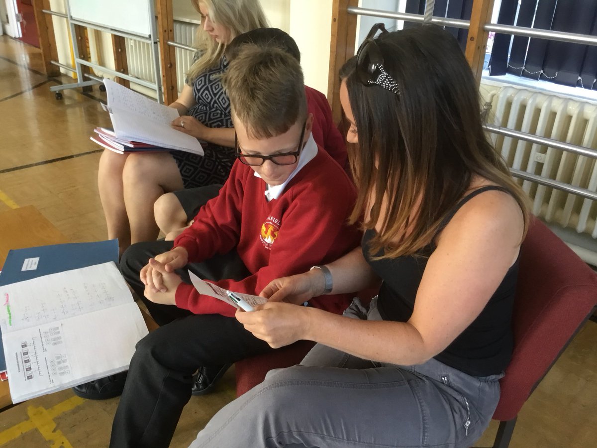 WellfieldMiddle's tweet photo. Year 6 Book Look: so nice to see our families celebrating the work of their fabulous young people together. #WMSBookLook #WMSExcellence #WECARE https://t.co/A7w7d8F5o3