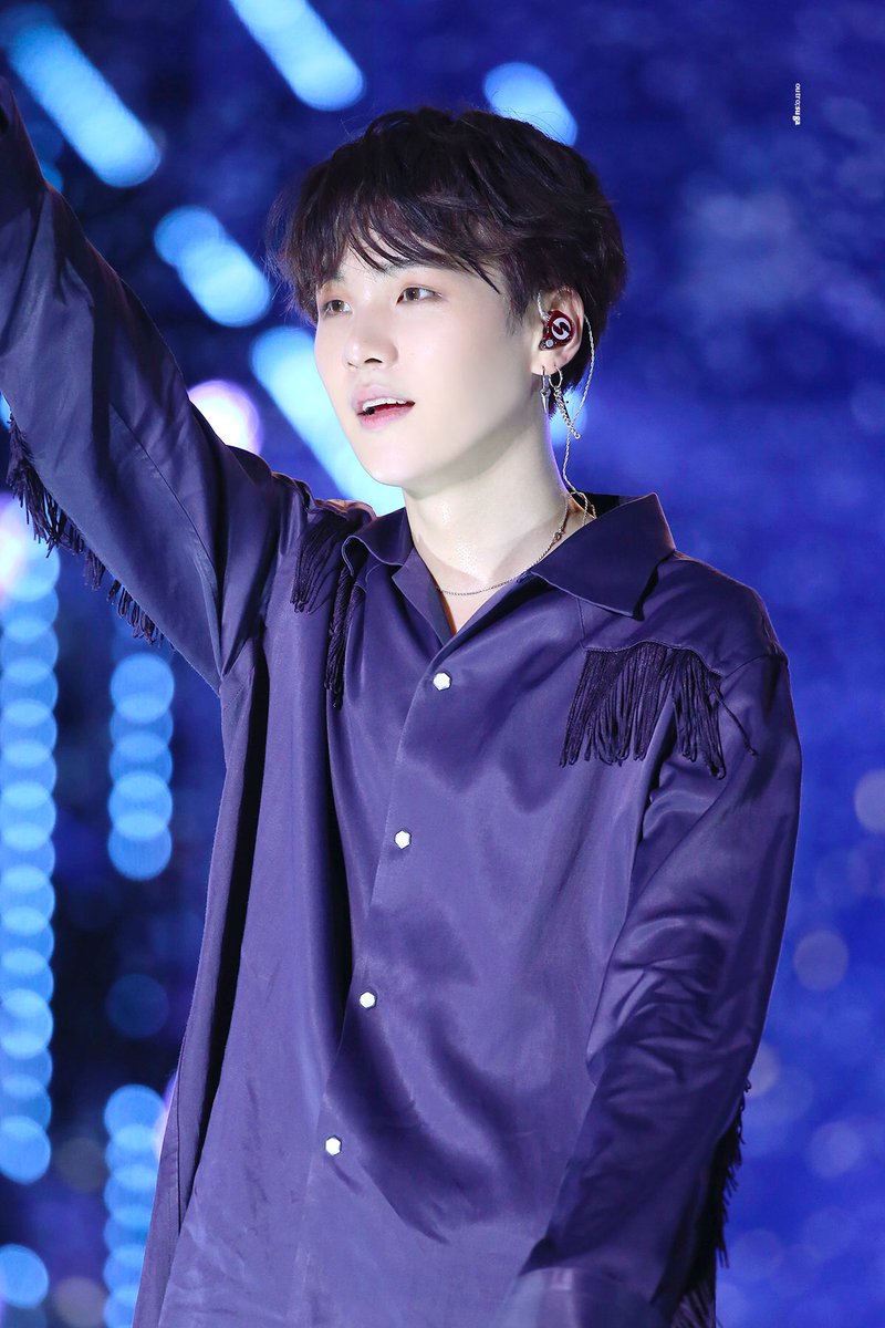 BTS Gallery tweet media