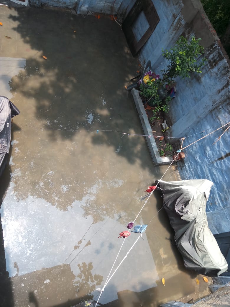 PhysioMamta's tweet photo. @drmljn @gmner_gkp @PCENERGKP During first rain, water is flooded in Bichhiya Railway colony near Nehru Kanya inter college.. kindly look into it asap..@ https://t.co/6TiznczVEj