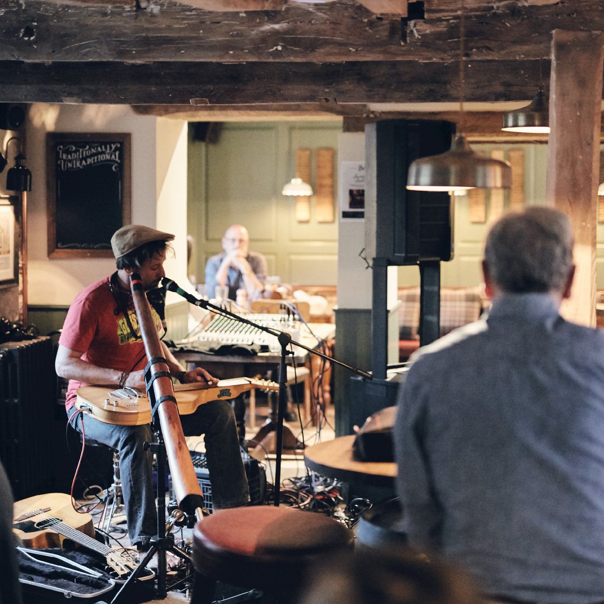 Do you have any favourite local bands you'd like to see playing at The Litton?
We'd love to hear your suggestions! #supportyourlocal

#southwestbands #callformusicians #welovelivemusic #livemusicsomerset
#countrypub #boutiquehotel #somerset #thelitton #muddystilettos #sawdays