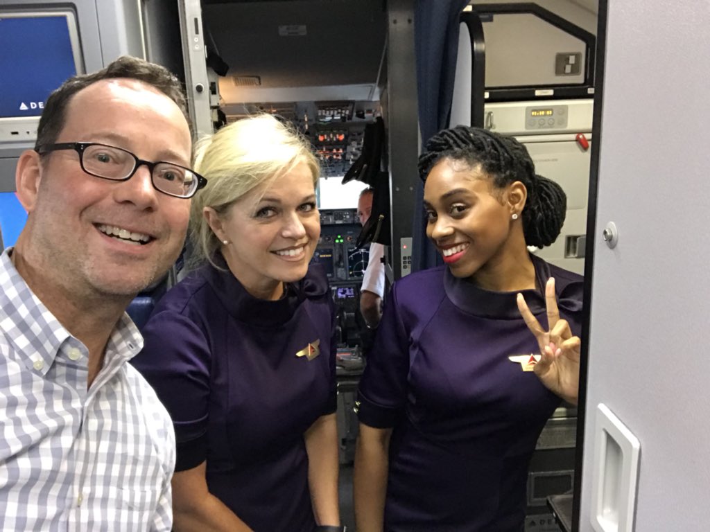 keithduprey's tweet photo. Looking good @Delta! @ZacPosenStudio and @LandsEnd did a great job on redesigning the #uniforms for #deltaemployees! Great colors and pieces! #skyisthelimit https://t.co/JOgulLkZhS