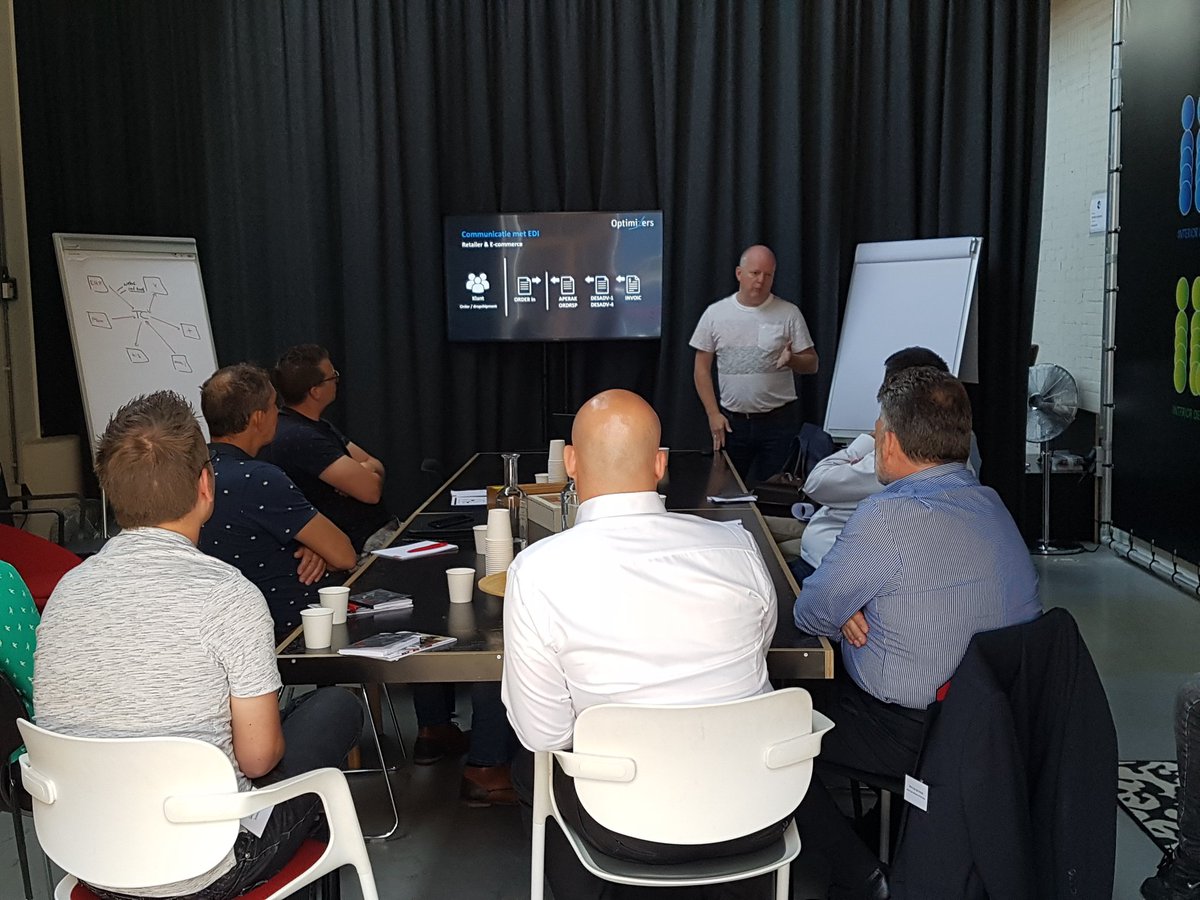 BrainSquare_'s tweet photo. #thefactory EDI standaard software via @OptimizersBV #maakindustrie digitale fabriek https://t.co/UGwKRuvqzb