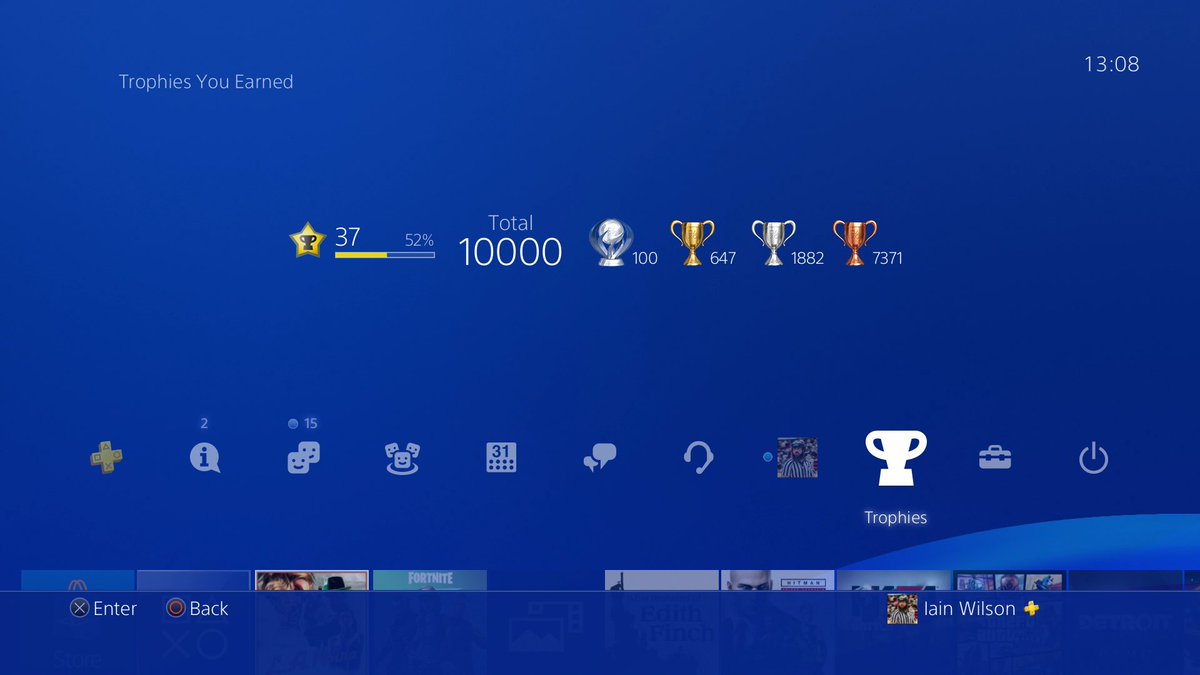wilbossman's tweet photo. Seven years ago (almost to the day) I got my first paid writing gig, telling @PSM3_Magazine readers about my quest for the L.A. Noire platinum - so it's fitting that today I got my 10,000th trophy and 100th platinum from L.A. Noire on PS4. Cheers @RockstarGames! https://t.co/qWyelNBAwx