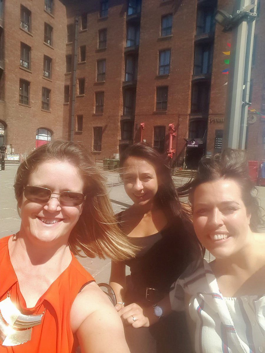 Learning interview techniques out in the sunshine ☀️☀️🌞#trainingndevelopment #teamworkmakesthedreamwork <a href="/premierinn/">Premier Inn</a> <a href="/placemadebyyou/">A Place Made By You</a> <a href="/Nwalespi/">North Wales</a> <a href="/paulallancurtis/">Paul Curtis 💙</a> <a href="/sarahcrowther7/">sarah crowther</a> @sarahblowers85