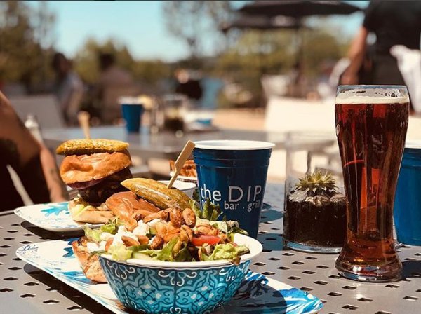 DIPPoolBar's tweet photo. Via @GrayStoneBeer: "Graystone beer and a view of the Saint John River #patiolife #RidgebackIPA"
It's going to be a beautiful day - we open at 11:30am!
#DIPpoolbar #DeltaFredericton #Fredericton https://t.co/xhJl8NmFZD