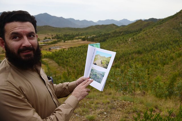 The Heroshah and Swat plantations are part of the “Billion Tree Tsunami”.
This provincial government program has seen a total of 300 million trees of 42 different species planted all across KPK.

We need this act all over Pakistan as well.

#MoreTreesLessPollution