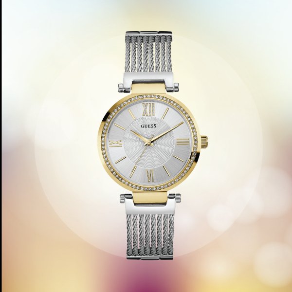 starsaat.com işıltılı taşlarıyla gözbüyüleyici !
saat#kolsaati#bayan#şık#fashion#tarz#watches#
ürün kodu: guess gw0638l7