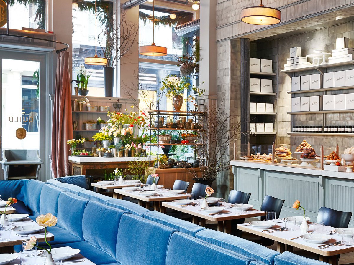 crossmarks's tweet image. MUST SEE: Roman and Williams Guild, prachtige New Yorkse interieurwinkel waar je kunt ontspannen, eten en ervaren... bit.ly/2N364pd