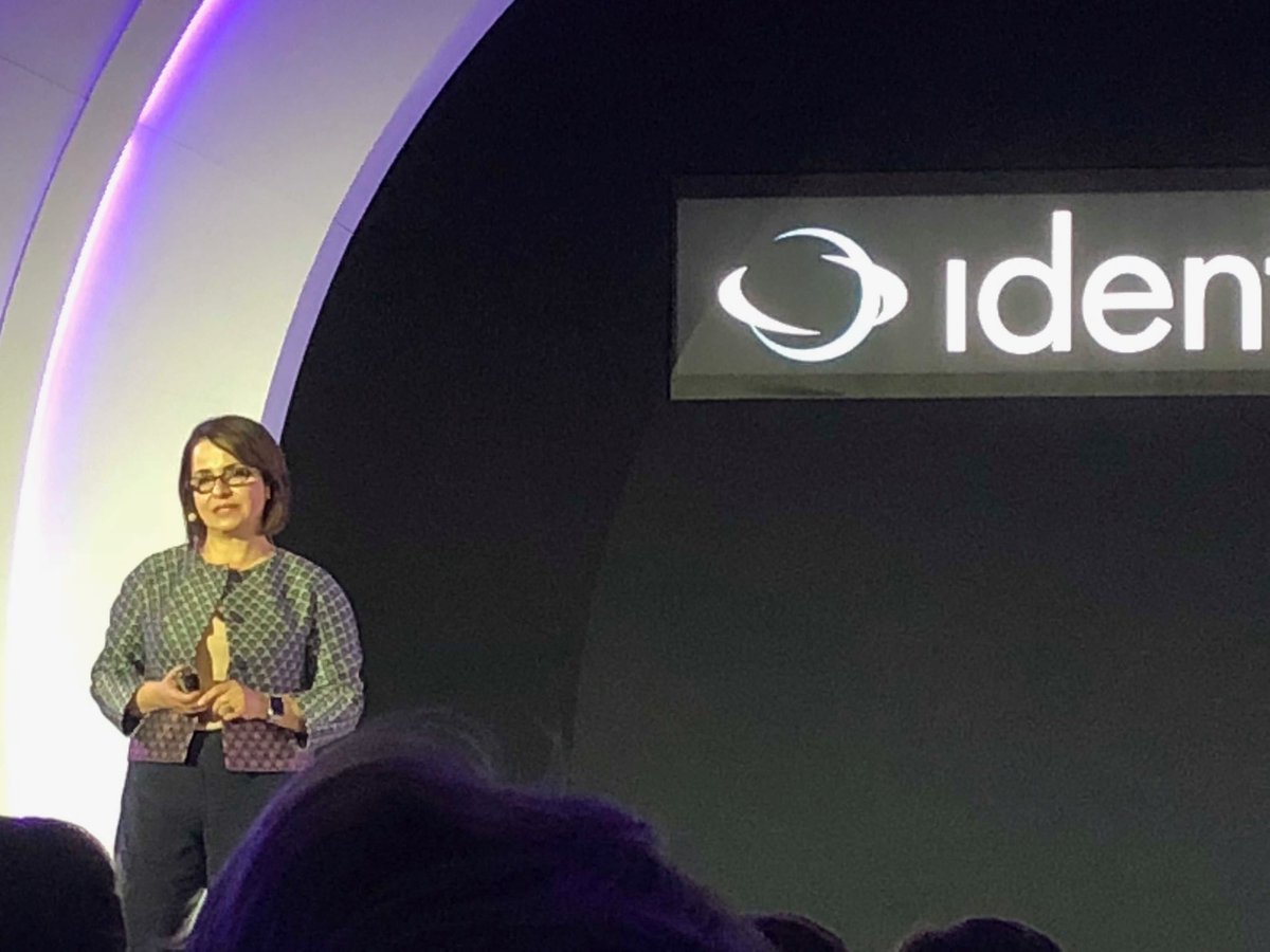 Natdedin's tweet photo. Bold. Fierce. Influential. ⁦⁩ #WomeninTech ⁦@WomeninID⁩ ⁦@Identiverse⁩ https://t.co/Bi6PBuV4OE