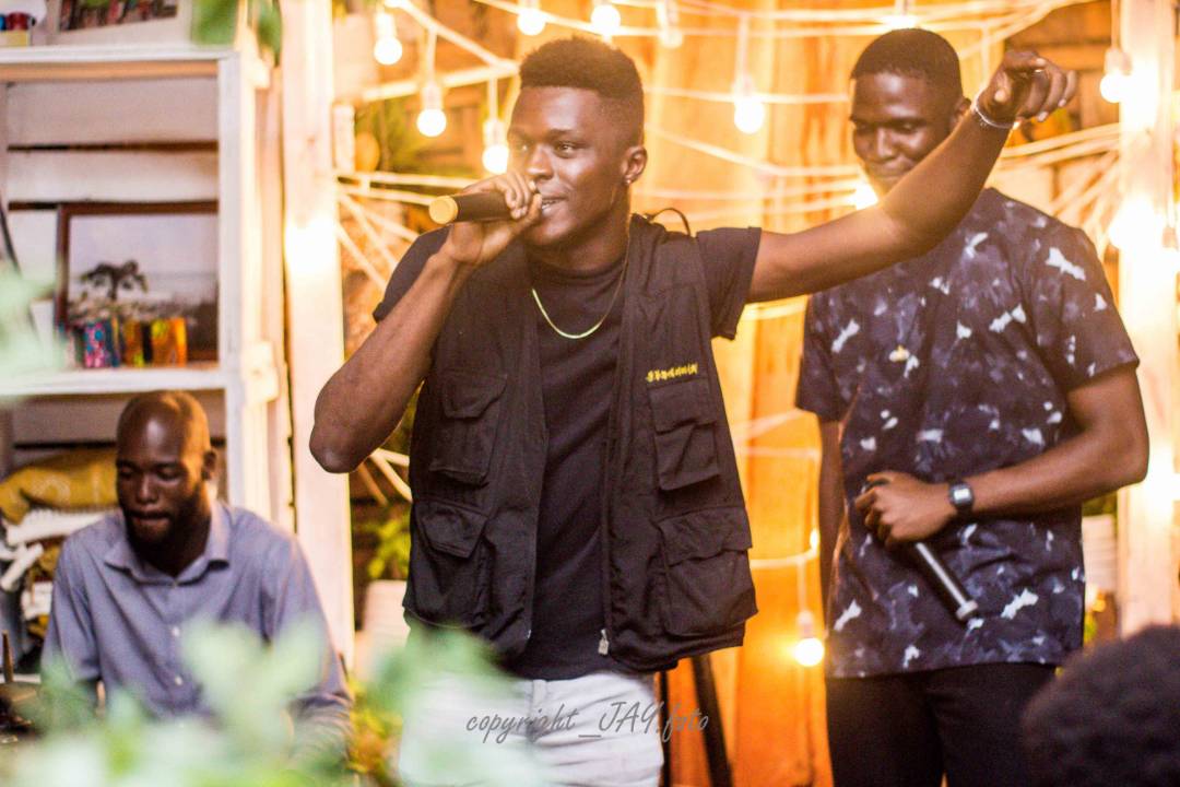 SizzTheTruth's tweet photo. the music is my therapy.
#AboutLastWeekend #SensesWithBiQo
#HigherKeys https://t.co/Ks1PoMxJmH