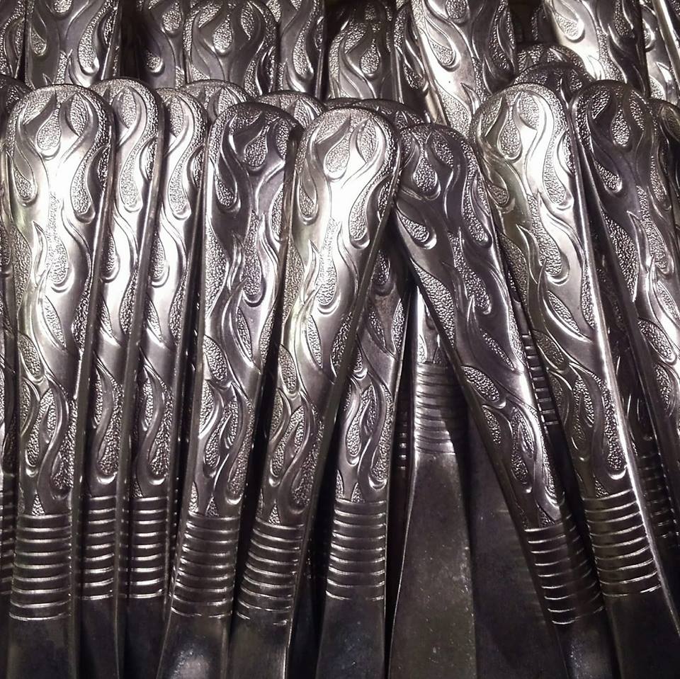 Get 'em while they're #hot! Our flame pattern flatware is on preorder now and it's expected to ship out by next week! Save 10% at checkout when you enter promo code flamepre10 @ goo.gl/Ncy8Xv  
#Flames #fire #flatware #MadeInAmerica