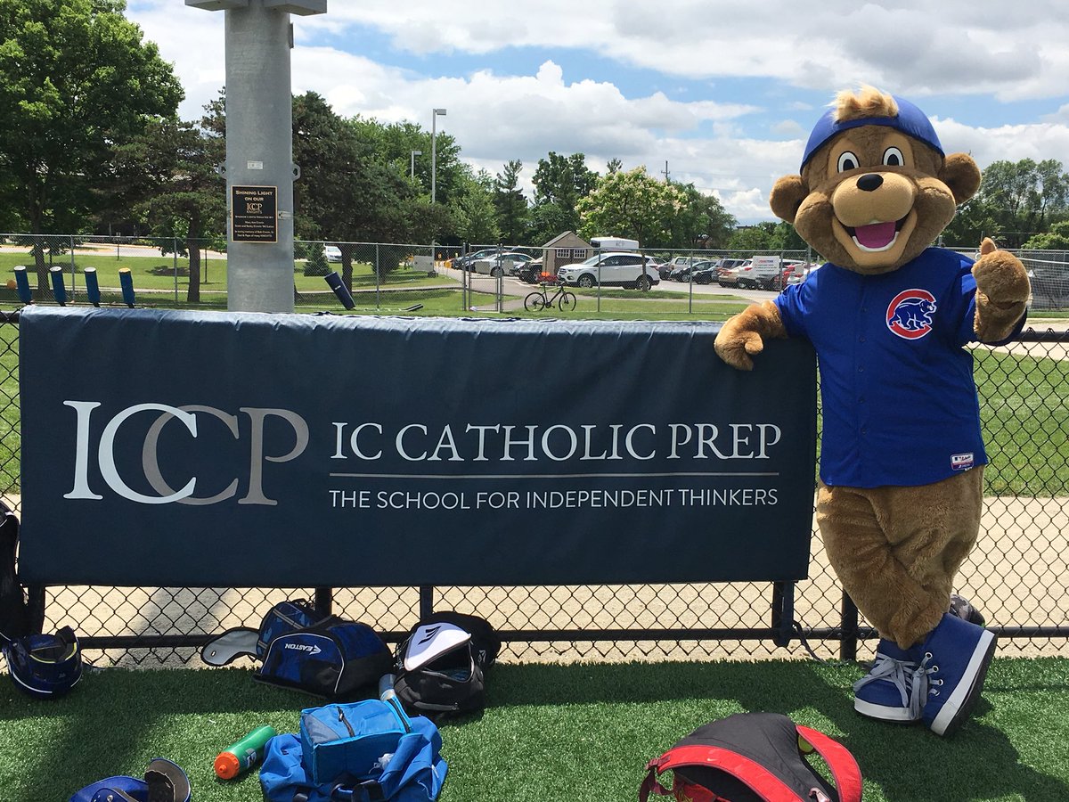 ICCPKnights's tweet photo. Had @ClarktheCub surprise us with a visit today at Plunkett Athletic Complex! Thanks for stopping by! #GoKnights #GoCubs https://t.co/IdCnFc6XVh