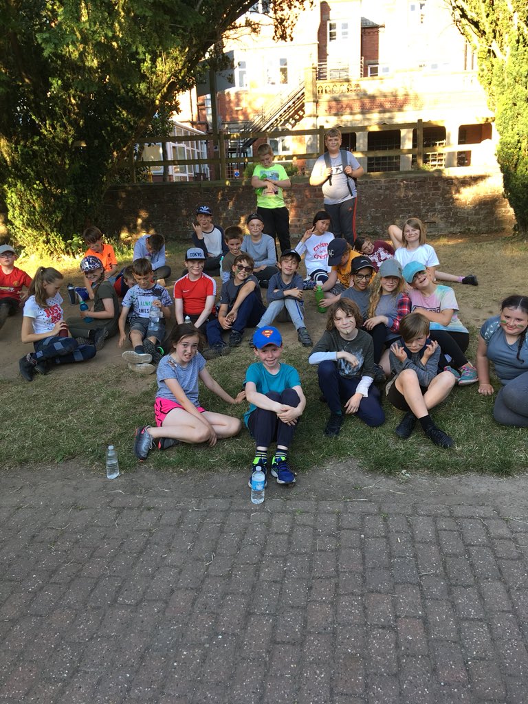 parkroyalcs's tweet photo. Team ambush. Evening activity about to begin #PGLcrew https://t.co/w2tSQyLScf
