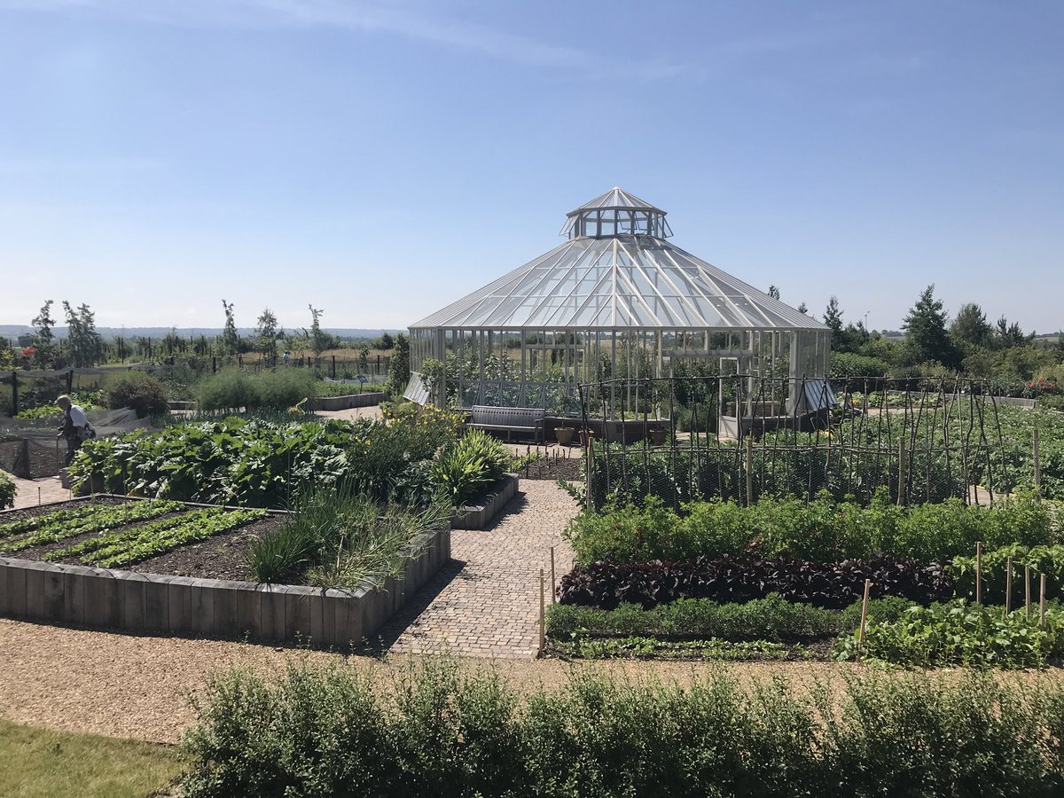 JackLindfield's tweet photo. Big thanks to @HydeHallCurator for a fantastic talk and tour around @RHSHydeHall for the @East_England_NT Gardener’s and Curators https://t.co/ctNhncktdu