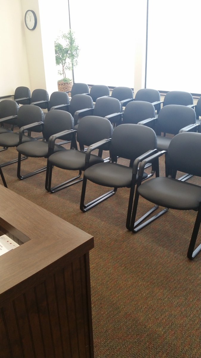 FrancisOffice71's tweet photo. We delivered some excellent chairs to the Shelby County Commissioner's Office the other day!  Thanks for the business and enjoy the new seats!  #finditatfrancis #ShelbyCo @honcompany https://t.co/ywZPRx08eL
