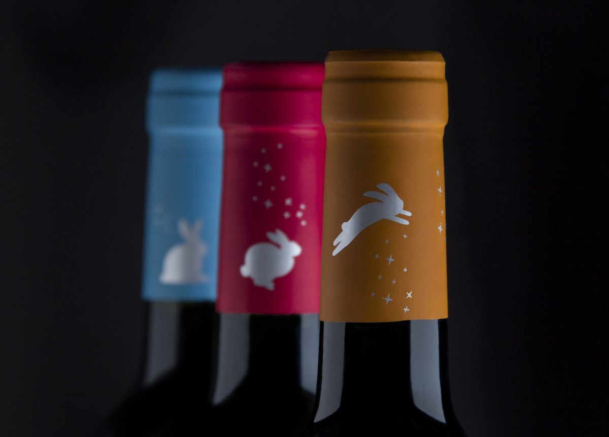 worldbrandesign's tweet photo. YG - Kadabra #Wine #packagedesign #packaging #design #empaques #diseño #設計 #дизайн #التصمیم #desenhar #conception #brand #graphic #graphics #creative #designer #graphicdesign #creativity #branding #Illustration #Typography 

https://t.co/6VhR0fp0HE https://t.co/Kjm8MmJeKV