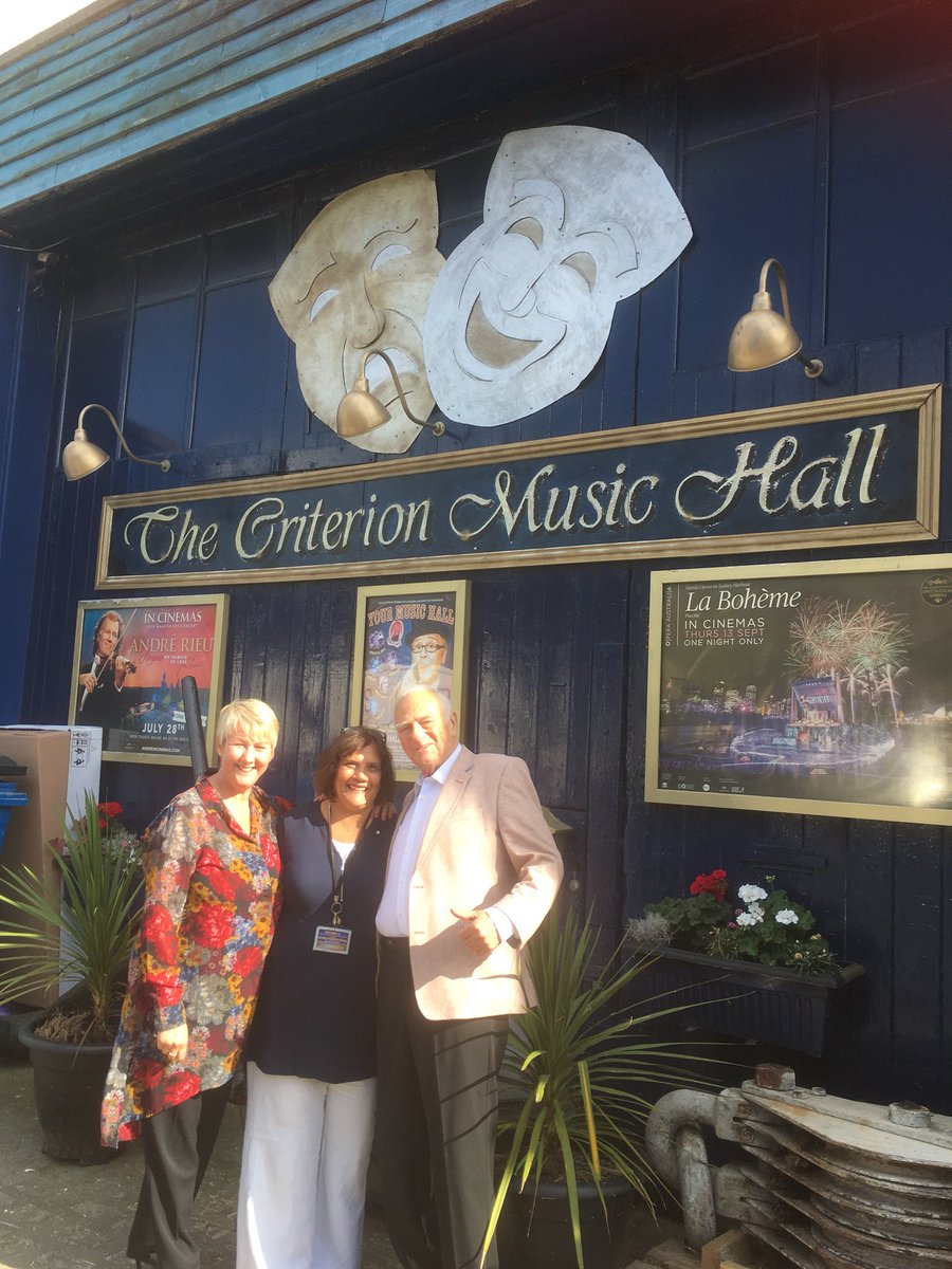 CriterionBlueTo's tweet image. What a privilege to welcome Roy Hudd OBE to the  Criterion Bluetown on 14 June. Roy spent 2 hours on stage chatting with his wife, Debbie Flitcroft about his career in Show business which spans over 60 years. A packed house enjoyed an afternoon of fun with this comedy legend!