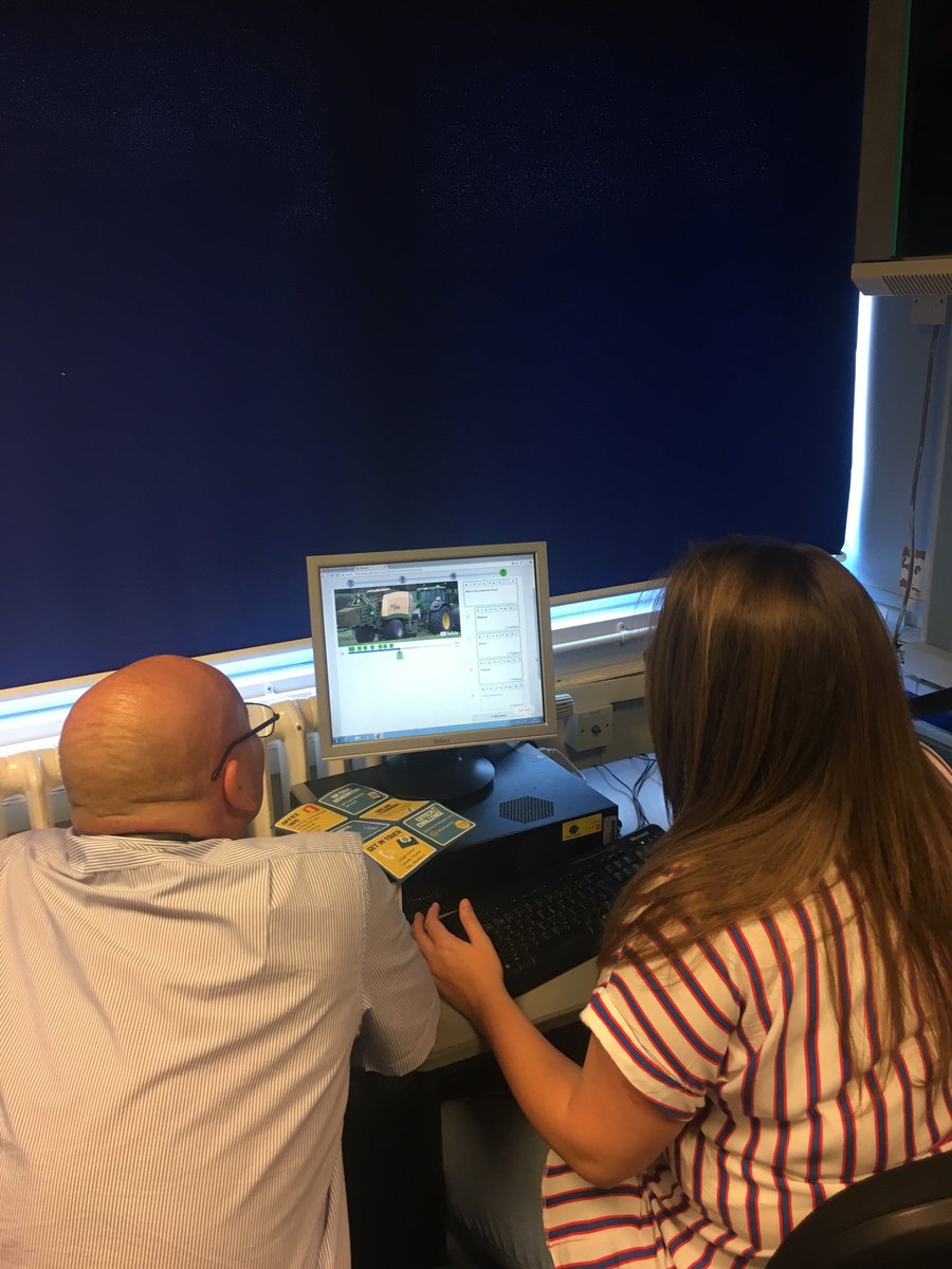 EdTechTen's tweet image. Productive day in the #createlab #edpuzzle #cpd #inset @coleggwent @edpuzzle