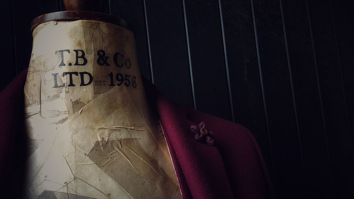 Made2order available in 8-10 weeks , choose your cloth , choose your style, choose your special touches .
Over 100 specially selected cloths to choose from.
Wide range of contrasting or coordinating linings available.
See in store for details.