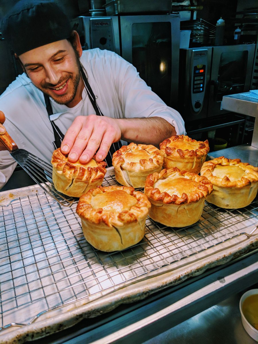 Do you love pie? We love it so much we always have a pie of the day! #Foodie #PubGrub #FoodiePub #PubLife #Pimlico