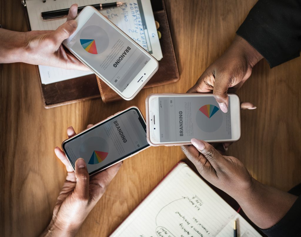 TAbout_IT's tweet photo. Do People Like Your Brand? All that can be found in the new TalkAboutIT #text #analytics platform. https://t.co/3m5a9ER54r https://t.co/OMFUFY8Scs