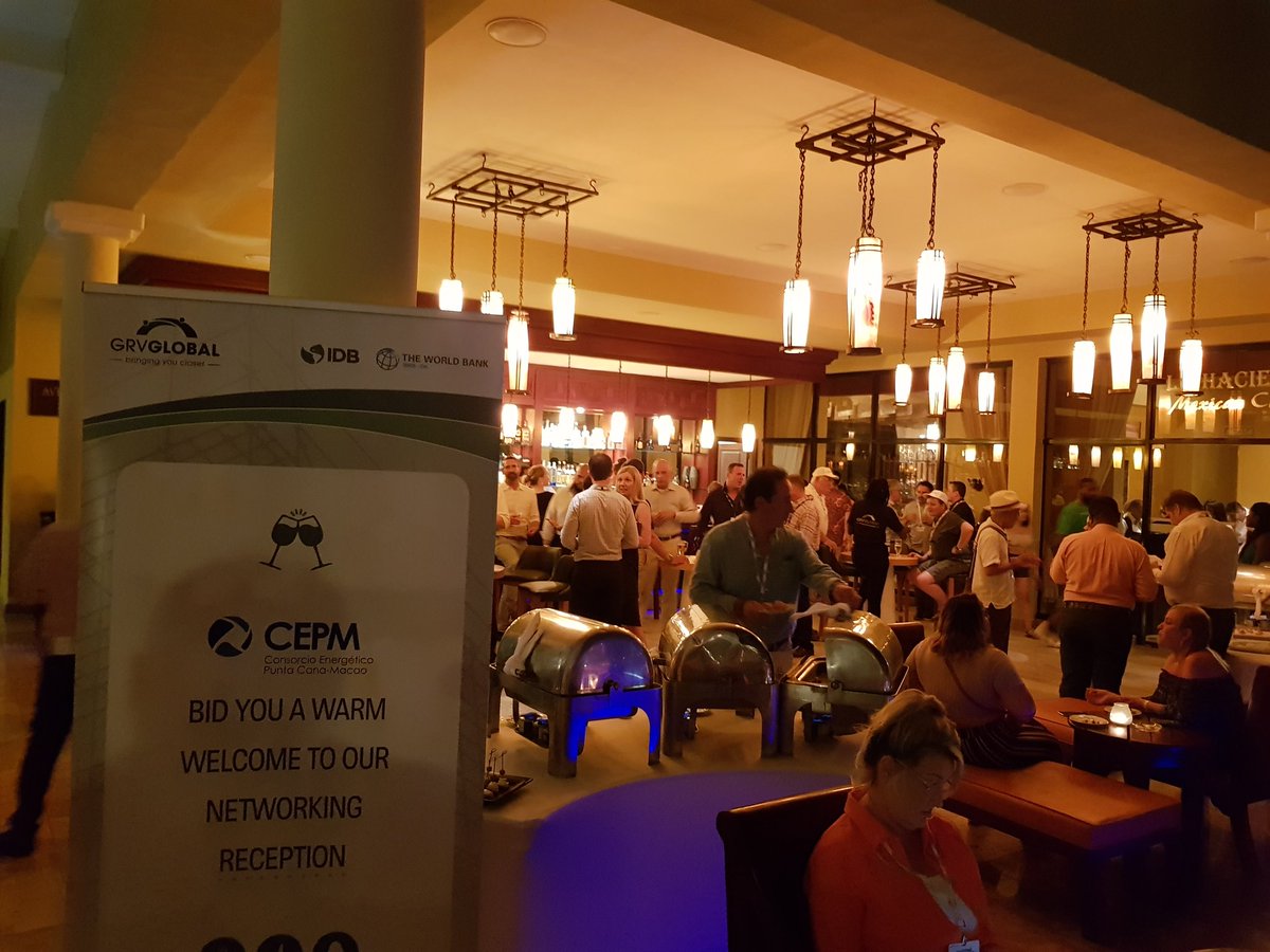 PnyxLtd's tweet image. #RIF18 ice-breaker Evening Reception Sponsored by @CEPMrd took place Tuesday evening @MeliaCaribeRD #networking opportunity for delegates &amp;amp; officials of grvglobal.com/rif18 #PPPs #resilient #infrastructure #Caribbean