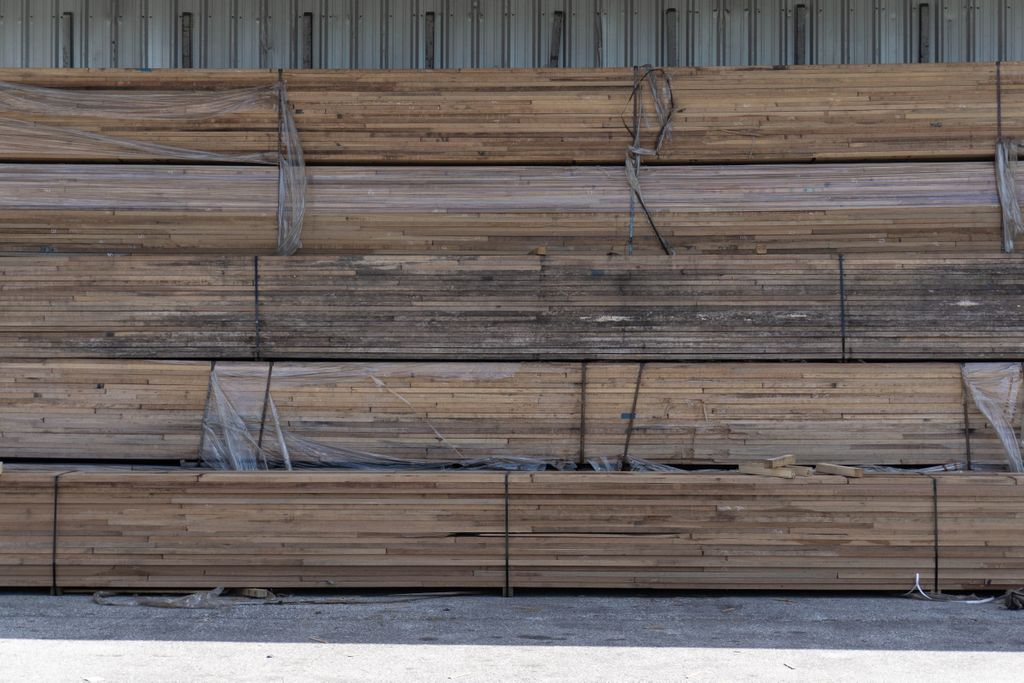 Click the link to learn about the 10 reasons why you should choose wood for your next project. buff.ly/2tDS5xj