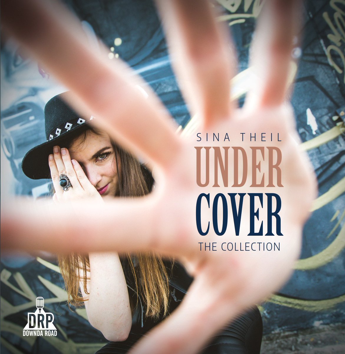 @TopModelCoach_ Lovely meeting at @CorkliveTV !My new album charted last night at#1 in the Country iTunes Album Charts &amp; #5 in the iTunes All Genre Album Charts!Would you be able to give it a RT?Thanks so much!
iTunes:
itunes.apple.com/ie/album/under…
Amazon Music:
amazon.com/dp/B07DPBMZDN/…